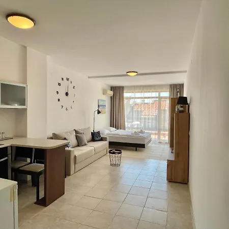 Lighthouse - Private - Bsr -2 Apartment