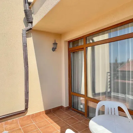 Apartment Lighthouse - Private - Bsr -2